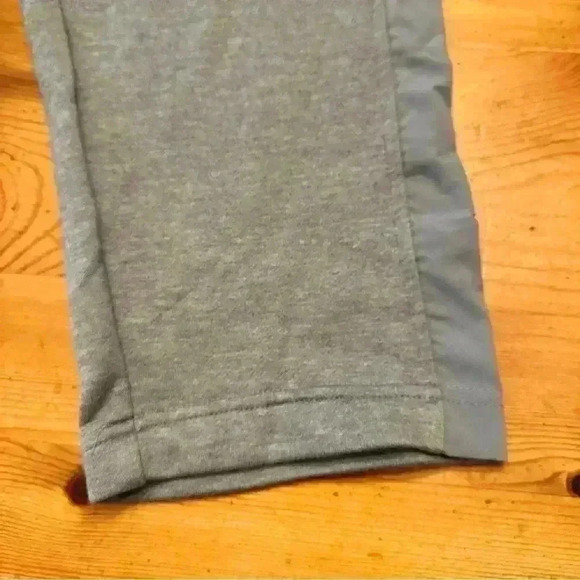 Under Armour sweat pants - Picture 6 of 6